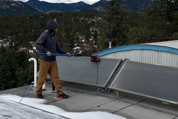 window cleaning and gutter cleaning company near me in denver co 057